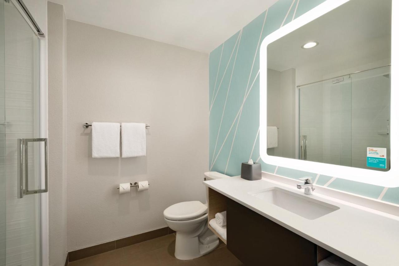 Avid Hotel Traverse City By Ihg Екстер'єр фото