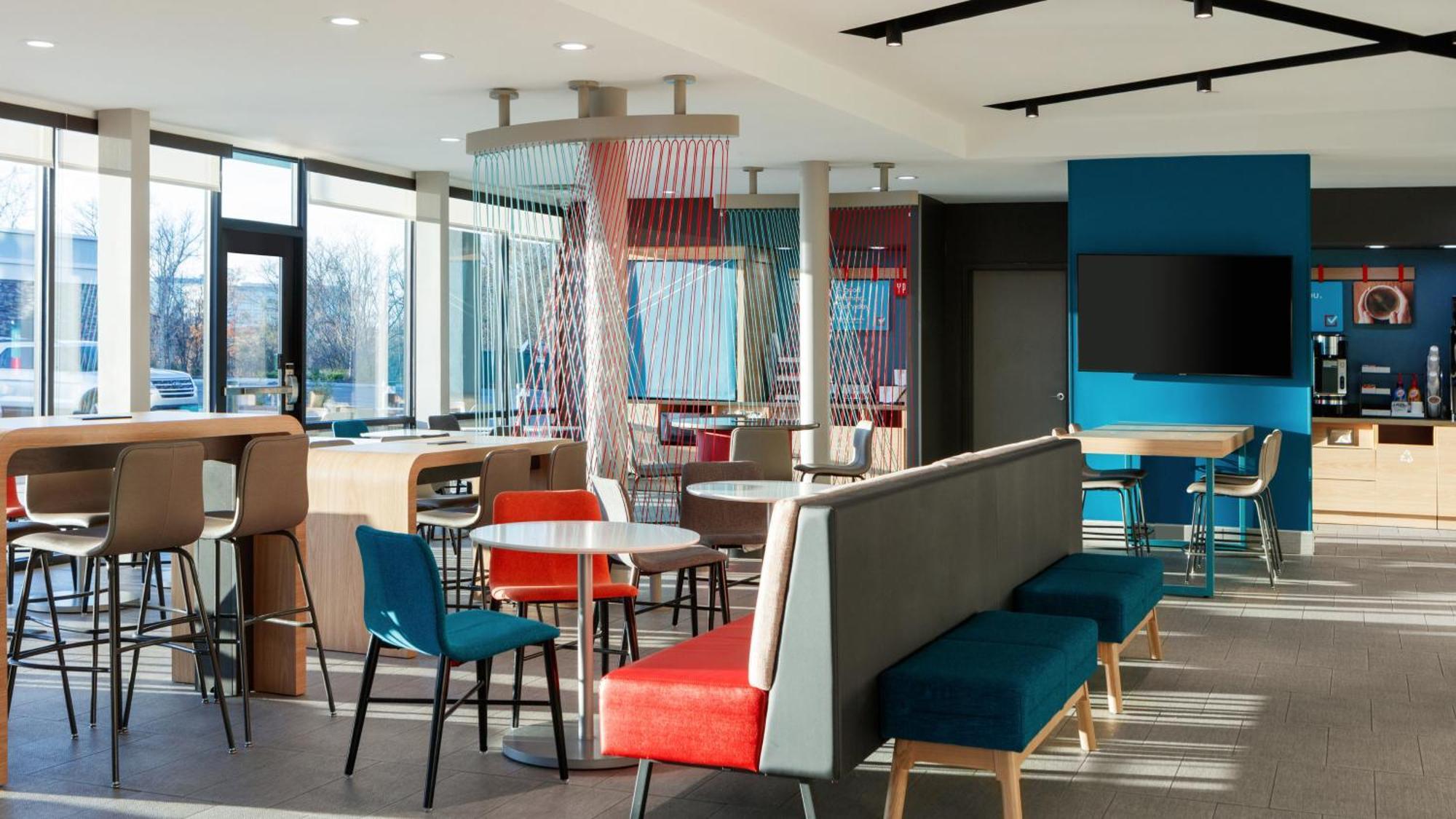Avid Hotel Traverse City By Ihg Екстер'єр фото